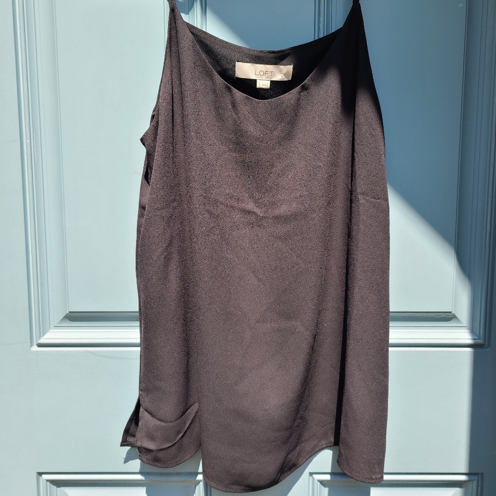 NWT Ann Taylor LOFT black tank top Size small
